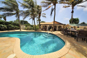 Paradera Paradise - your ultimate 4-bedroom getaway